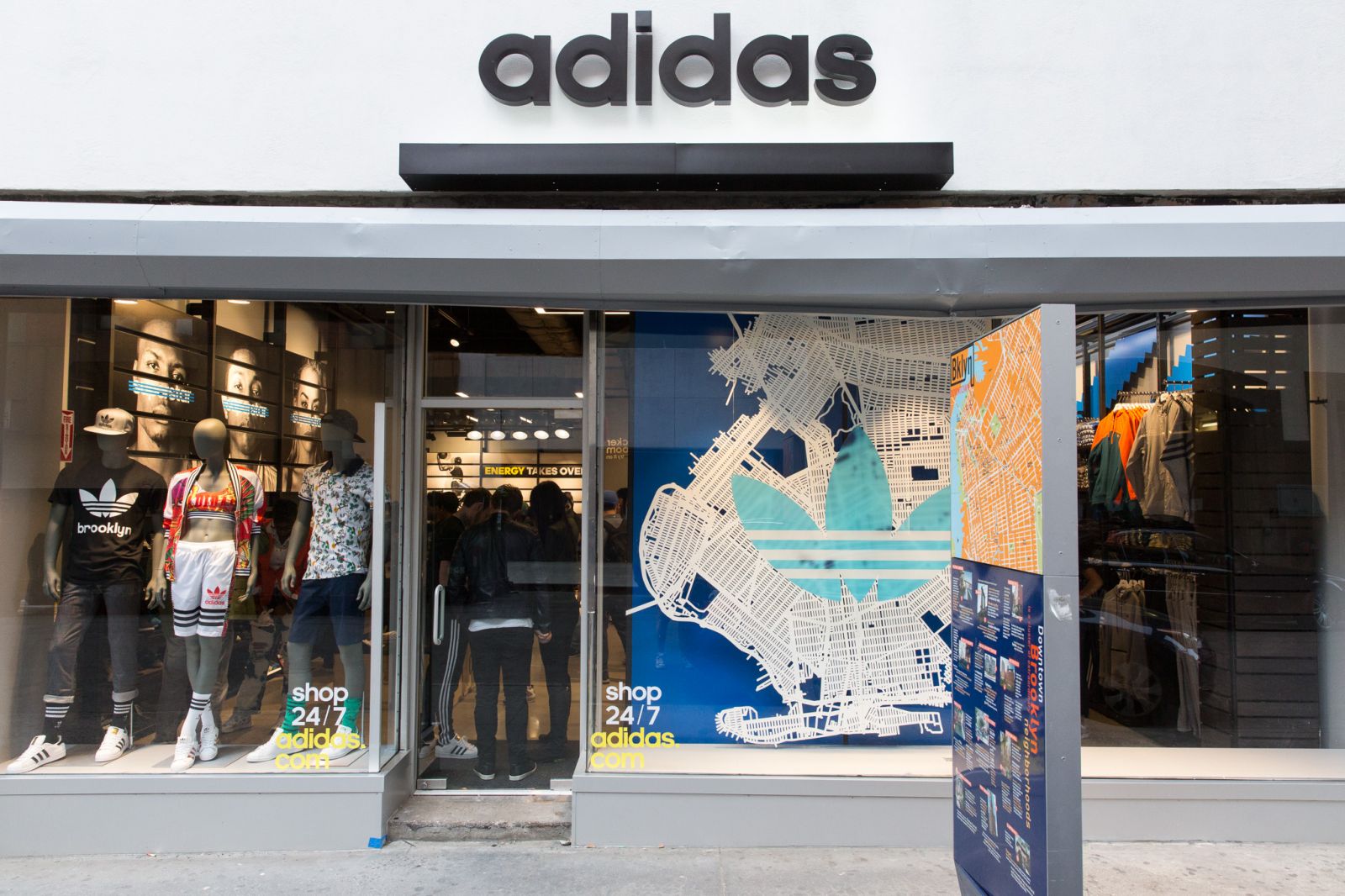 adidas store opening hours