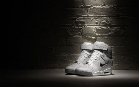 Nike sportswear hotsell air revolution sky