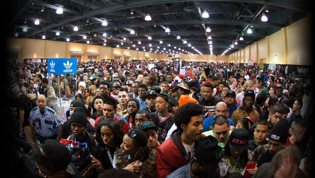 sneaker con near me