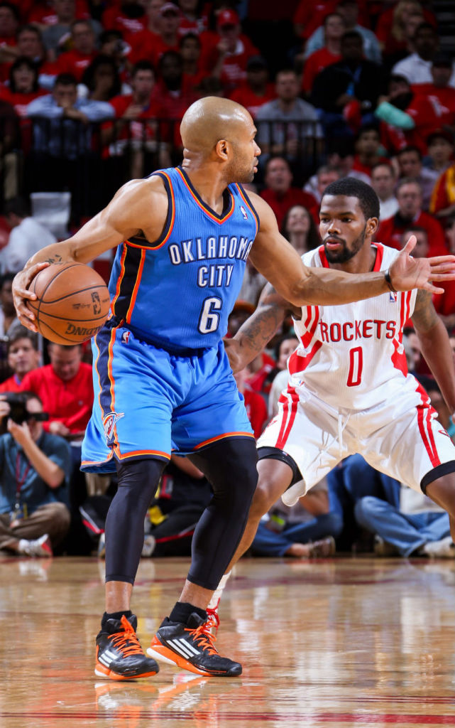 Derek Fisher wearing adidas adizero Crazy Light 2 Low