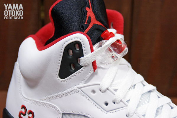 jordan retro 5 lace locks