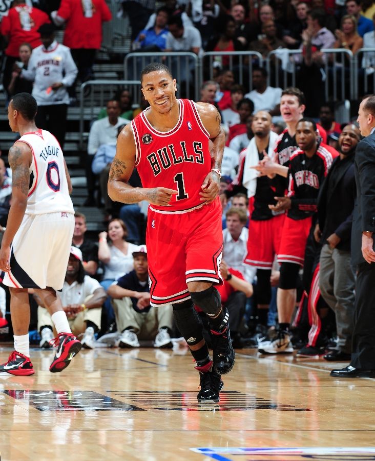 Derrick Rose wearing the adidas adiZero Rose 1.5