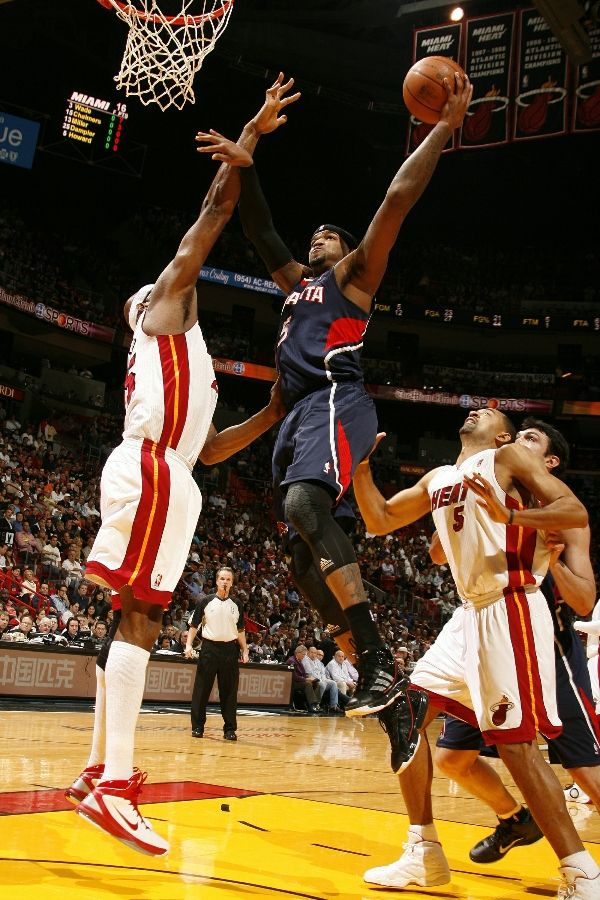 Josh Smith wearing the adidas adiZero Infiltrate