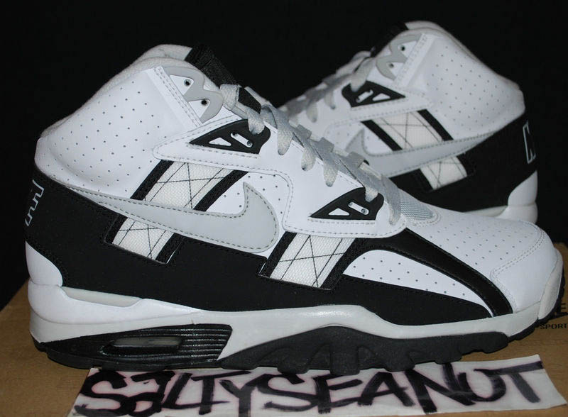 bo jackson raiders shoes