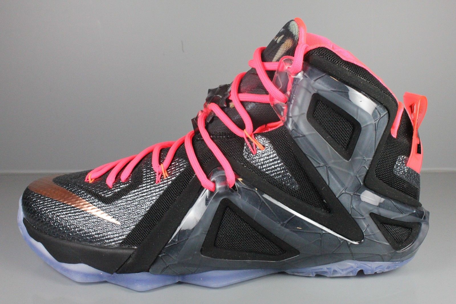 nike lebron 12 rosa