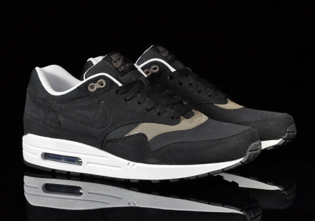 air max 1 black smoke