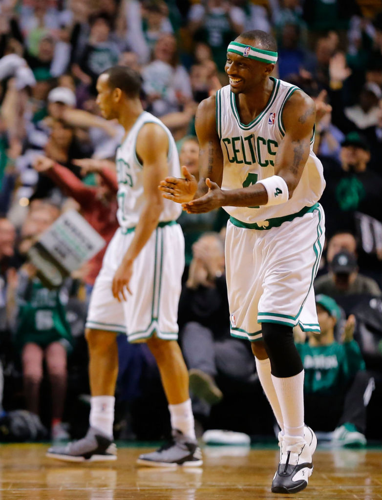 Jason Terry wearing Reebok Answer IV White Black