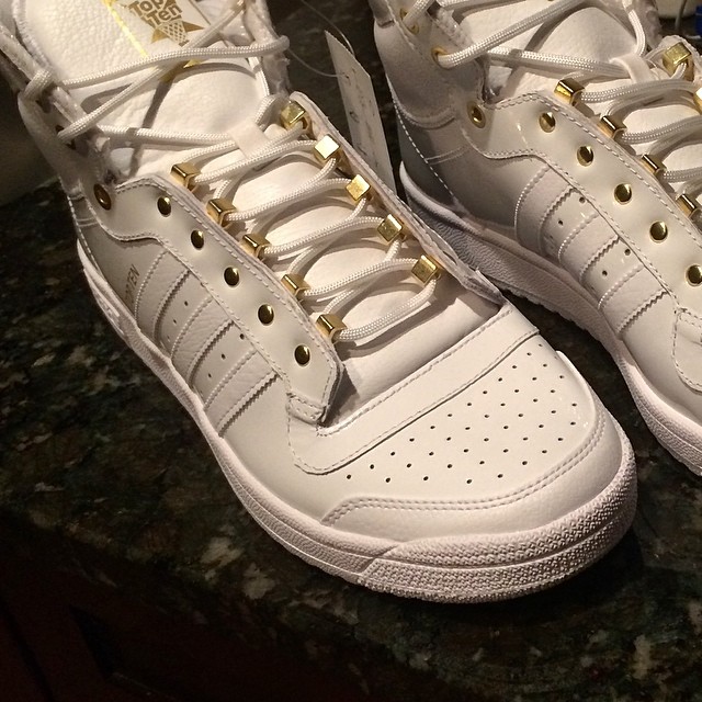 Trinidad James Picks Up adidas Originals Top Ten Hi White/Gold