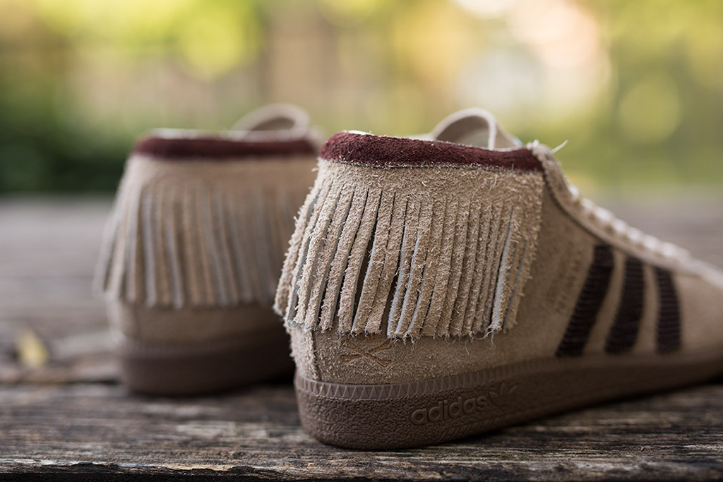 Neighborhood x adidas Originals BW Moc Cargo Khaki/Auburn | Complex