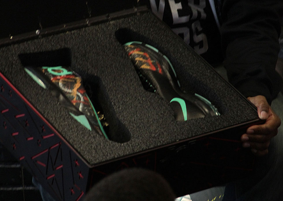 Kevin Durant's Personal Pair Of The 'Gumbo League' Nike KD VI