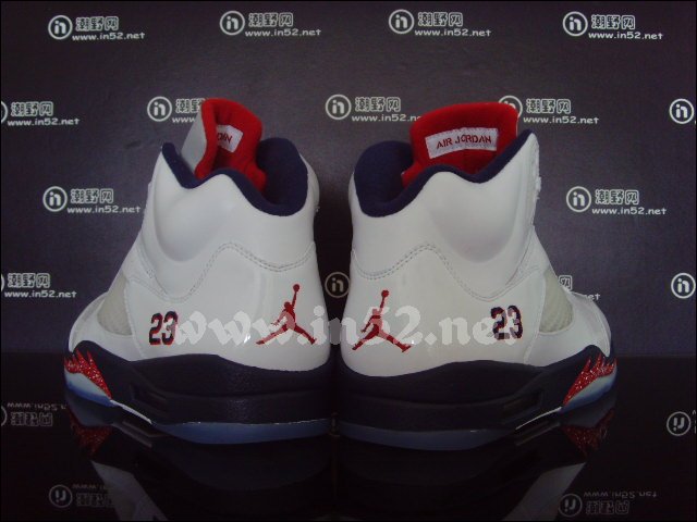 Air Jordan Retro 5 White Midnight Navy Varsity Red 136027-103