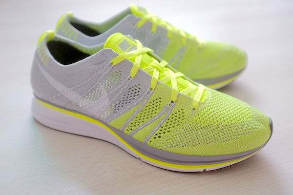 Nike Flyknit Trainer - Volt/Grey-White 