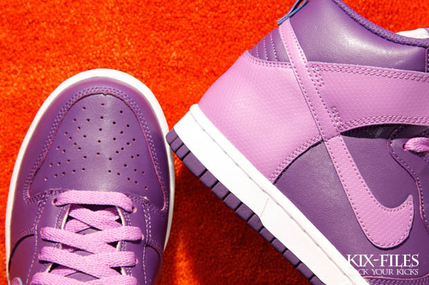 Nike WMNS Dunk Hi Club Purple Bright Violet White 318676-503