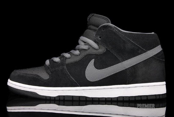 Nike sb cheap dunk mid noir