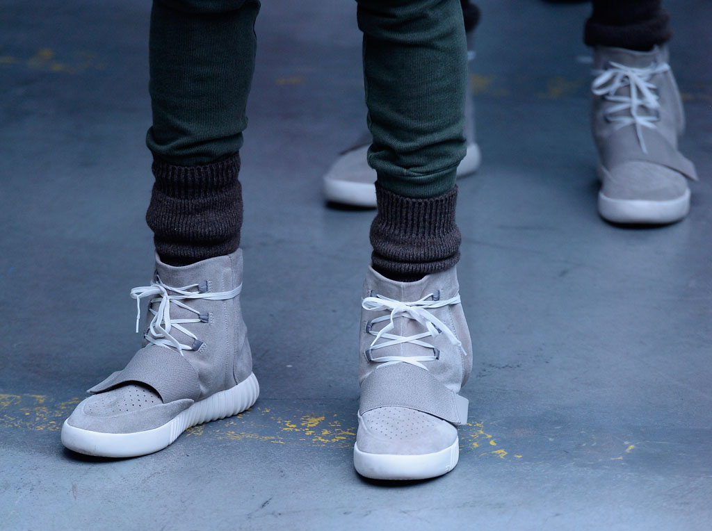 Yeezy season 1 hot sale shoes