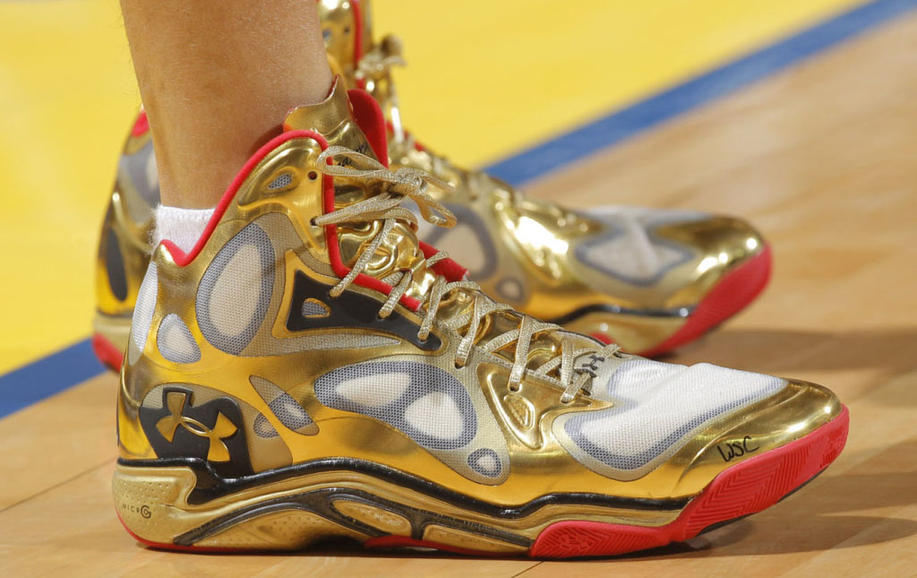 Stephen Curry wearing Under Armour Anatomix Spawn Awards Season