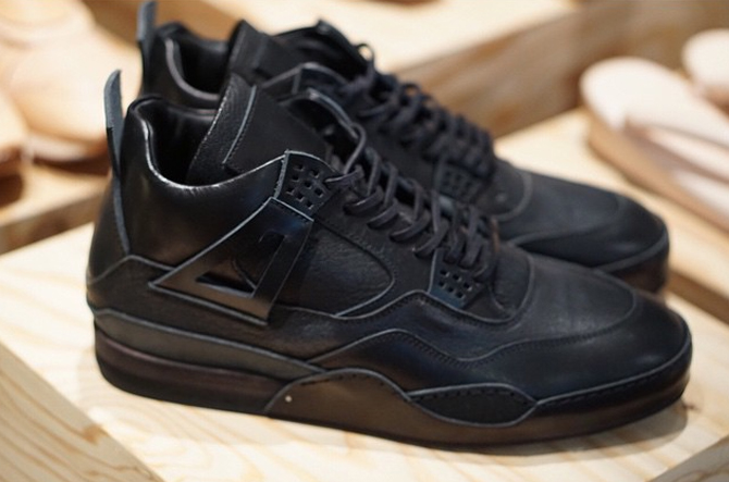 hender scheme black jordan 4