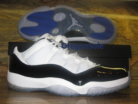 Jordan 11 concord on sale sole