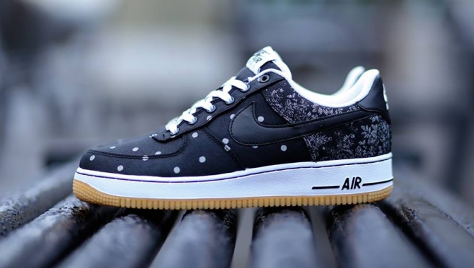 nike air force 1 low black floral