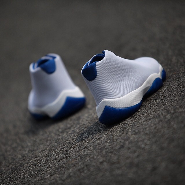 Air Jordan Future - Grey/Royal (3)