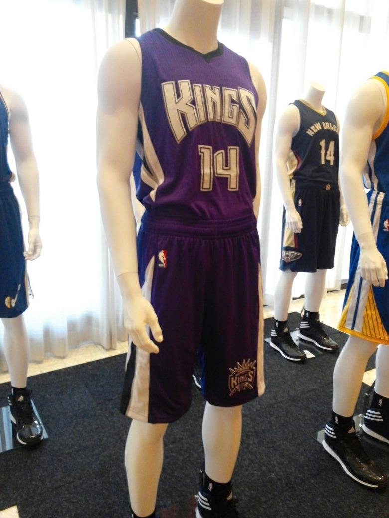 Sacramento Kings 2014-2015 Uniforms (1)