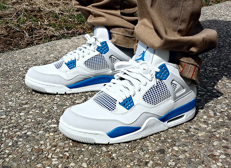 jordan 4 military blue on feet