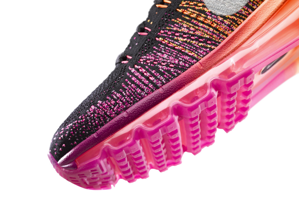Nike Womens Flyknit Air Max two-tone fade