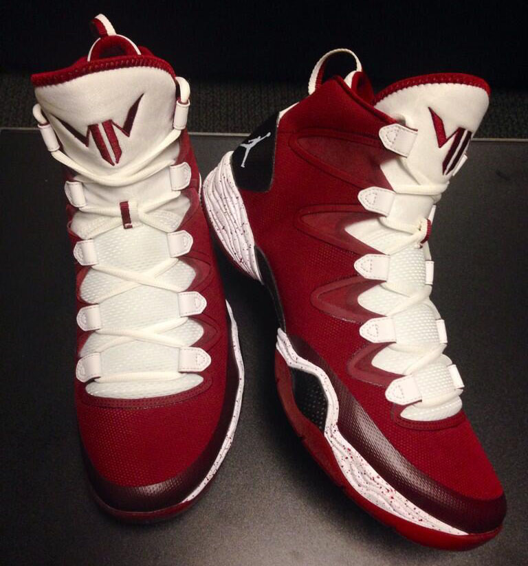 Maya Moore Air Jordan XX8 28 SE Red Velvet Cake PE