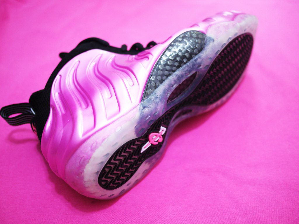 foamposite pink and white