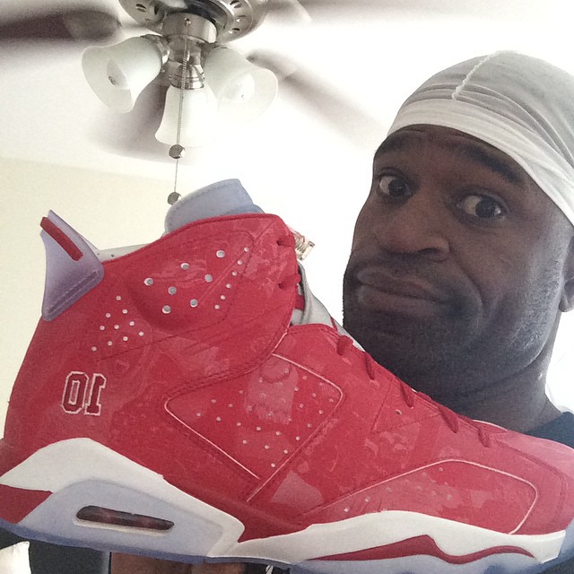 Stephen Jackson wearing Slam Dunk x Air Jordan VI 6