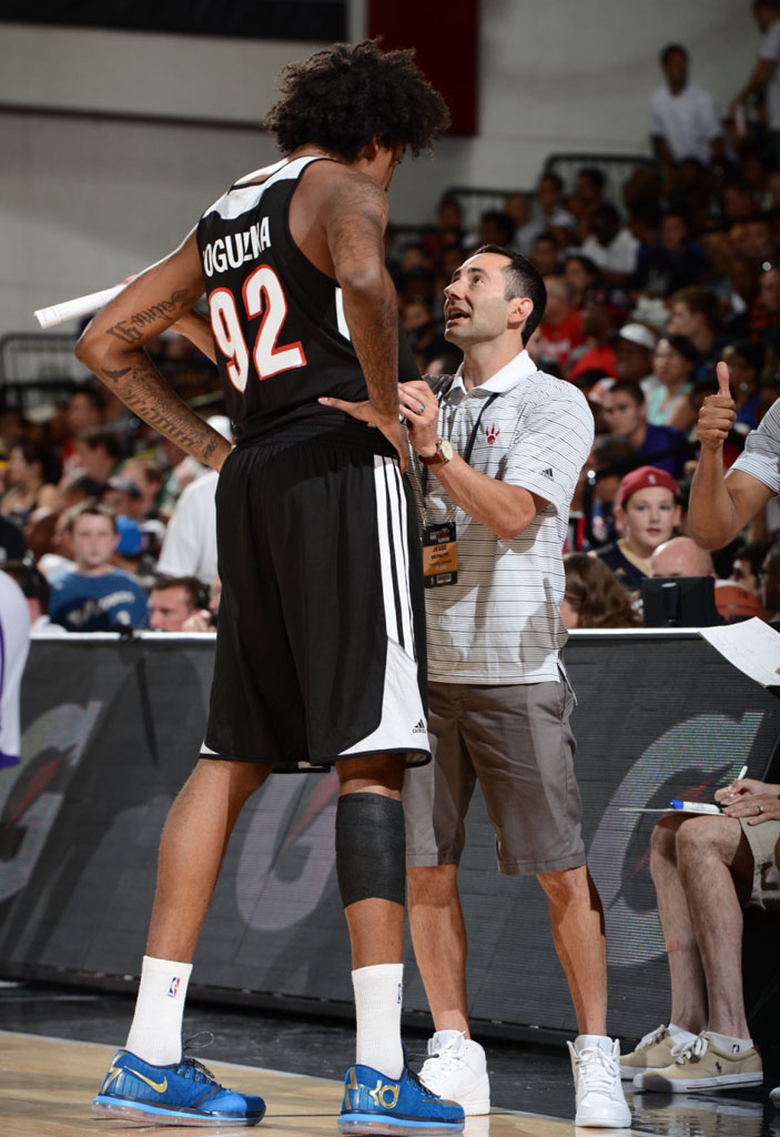 Lucas Nogueira wearing Nike KD VI 6 Elite Blue