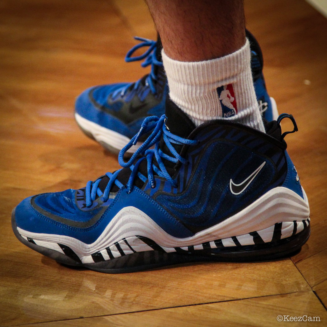 Shane Larkin wearing Nike Air Penny 5 Memphis Tigers