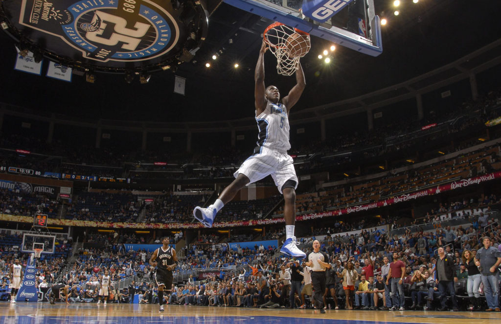 Victor Oladipo's 360-Dunk in the Jordan Prime.Fly (4)