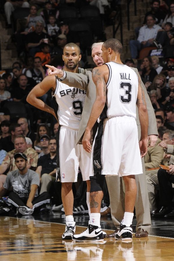 Georgie Hill wearing the Nike Zoom BB II; Tony Parker in the Nike Zoom Brave IV