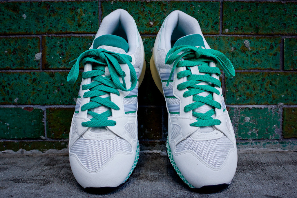 Adidas zx 710 sales white green