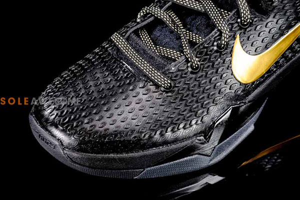 Kobe 7 elite black on sale gold