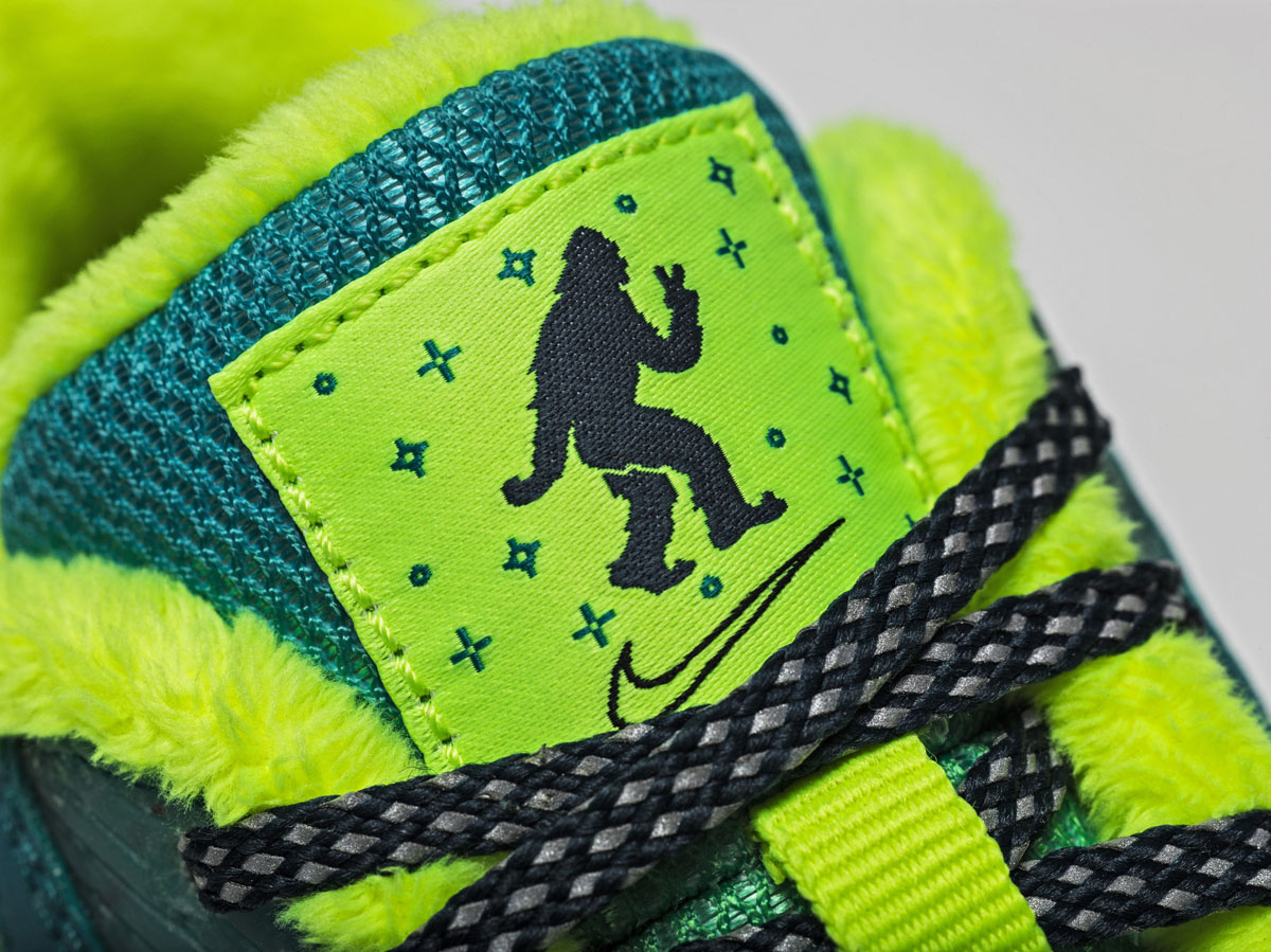 Nike Air Max 90 Doernbecher by Emory Maughan | Sole Collector Nike Air Max 90 Doernbecher by Emory Maughan | Sole Collector