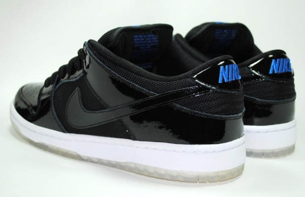 space jam dunk low