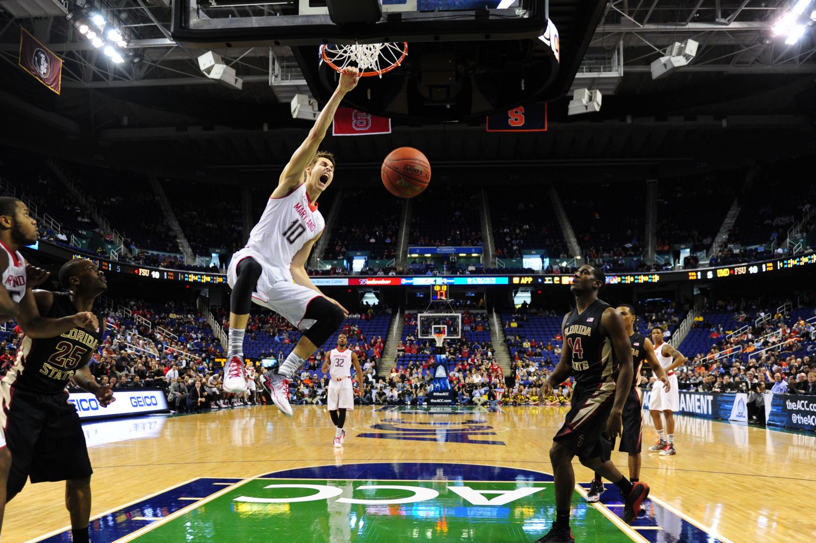 under armour basketball game