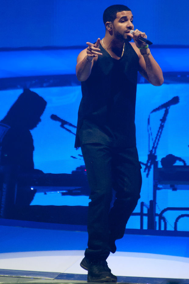 Drake wearing Air Jordan 12 OVO Black