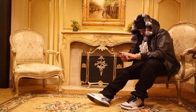 DJ Khaled wearing Air Jordan III 3 Wolf Grey