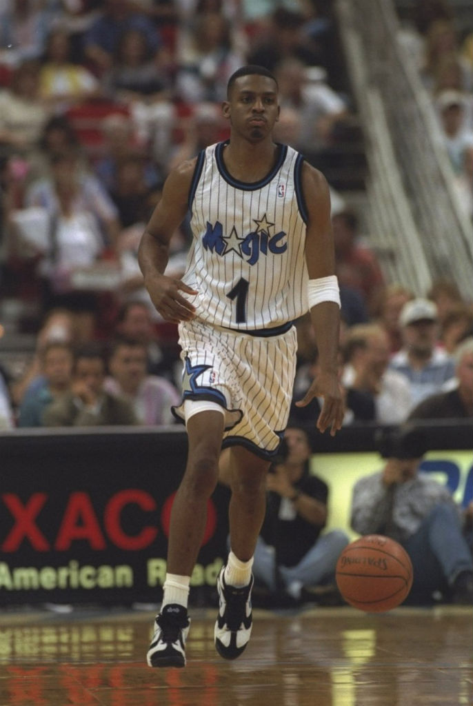 Penny Hardaway wearing Nike Air Up