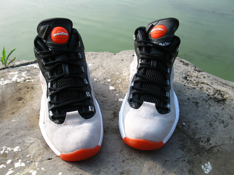 Reebok sale pump question