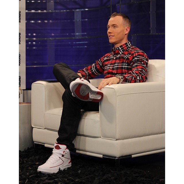 DJ Skee wearing Air Jordan II 2 White/Red