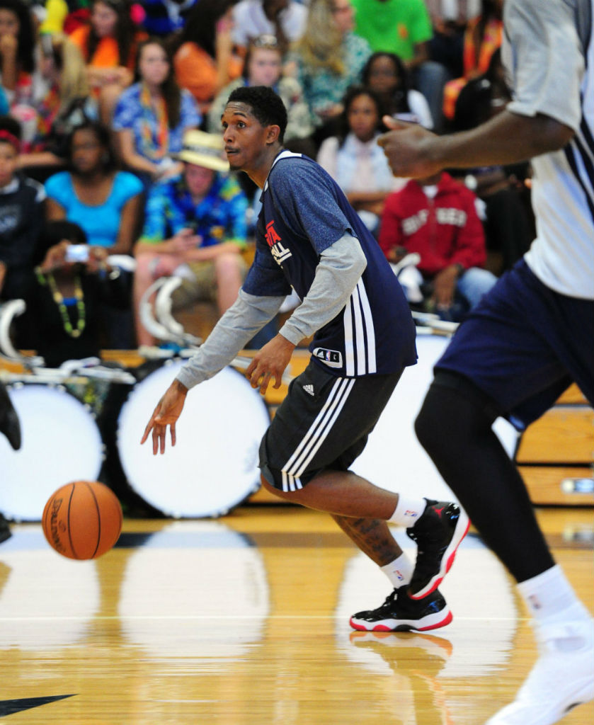 Lou Williams wearing Air Jordan XI 11 Black Red (7)