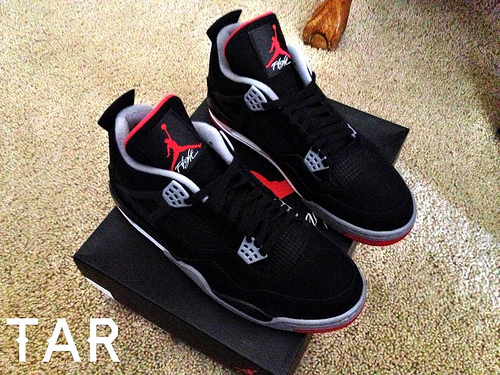 Jordan 4 hot sale black fire