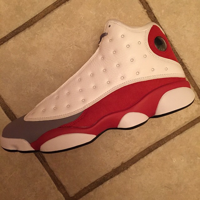 Chris Brown Picks Up Air Jordan XIII 13 Grey Toe