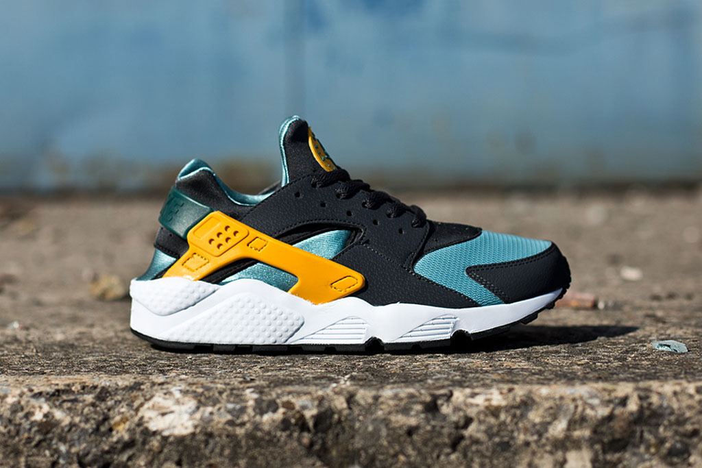 reebok air huarache