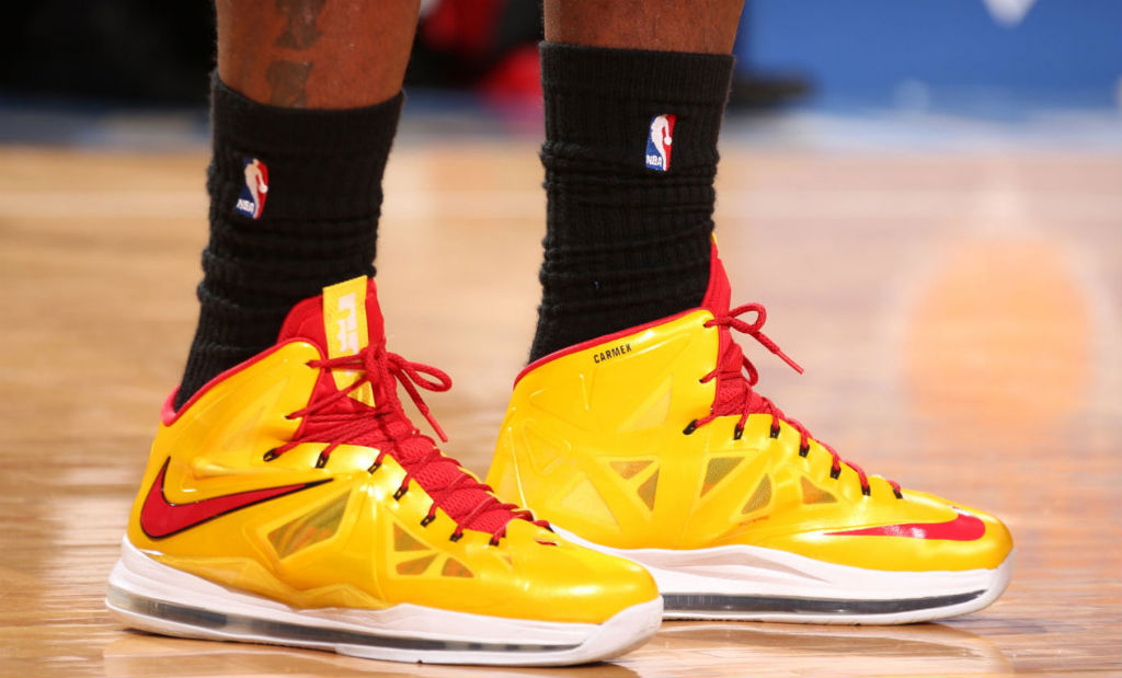 LeBron James wearing Nike LeBron X Carmex (9)