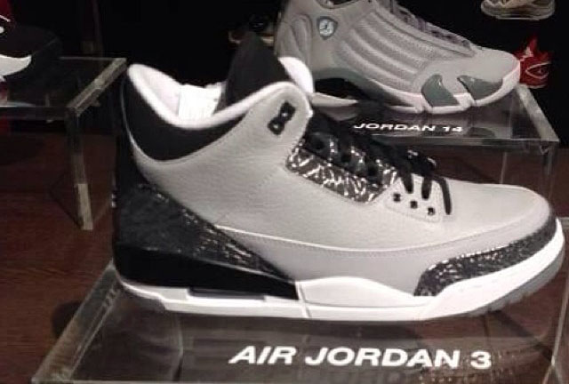 Air Jordan 3 Retro Wolf Grey Metallic Silver Black White Release Date 136064-004
